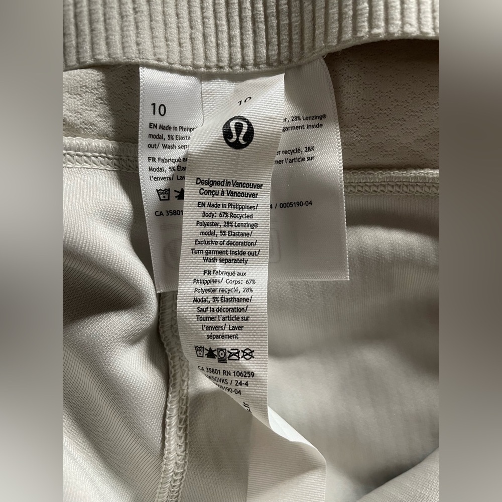 Lululemon Ribbed Softstreme Flared Pant - Picture 5 of 6
